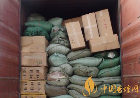 安徽省煙草專賣(mài)執(zhí)法機(jī)關(guān)連續(xù)查獲專車運(yùn)輸假煙大案